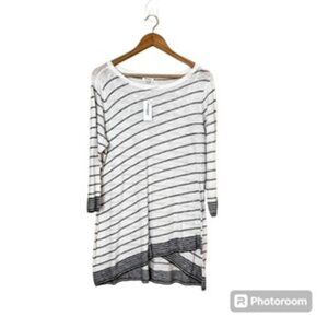 NWT Dress Barn Tunic